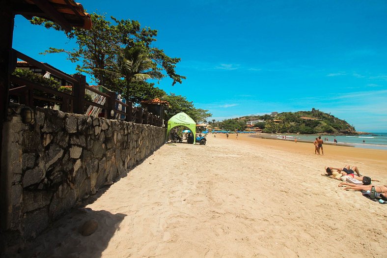 GB19 - Casa Linda no Condomínio Amarras, Acesso à Praia de G